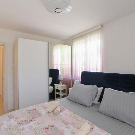 Apartman Iskra Leilighet Rijeka Eksteriør bilde